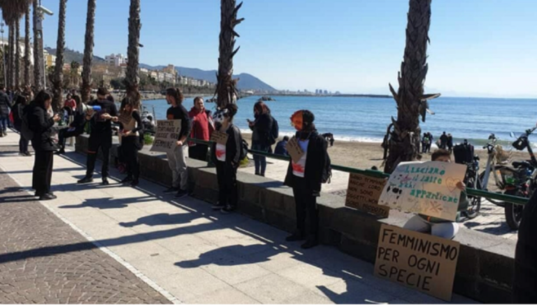 Salerno: iniziativa di Animal Save sul lungomare