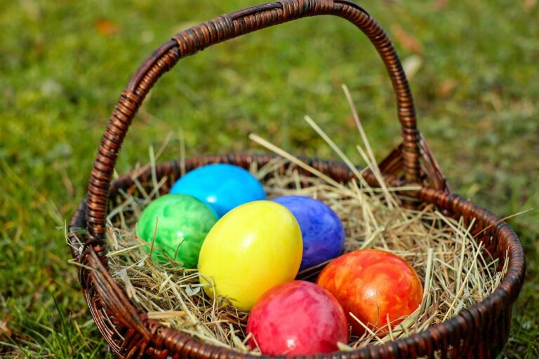 Roccapiemonte: l’Amministrazione consegna uova di Pasqua ai bambini