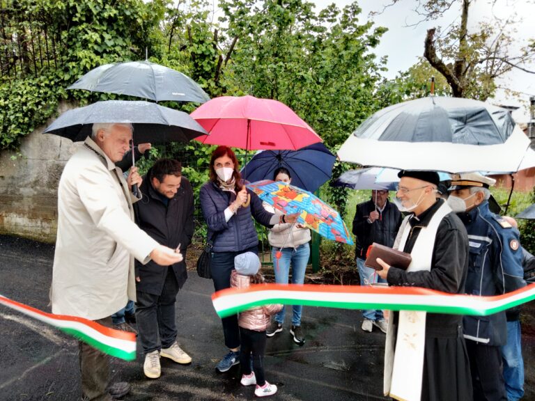 Baronissi, inaugurato il parcheggio di via Settembrini