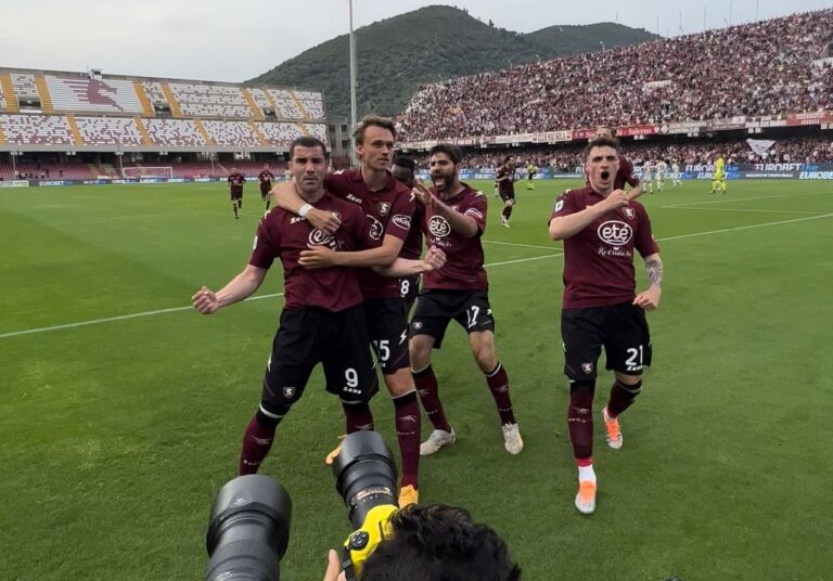 Salernitana-Venezia 2-1: granata a 270 minuti dal sogno