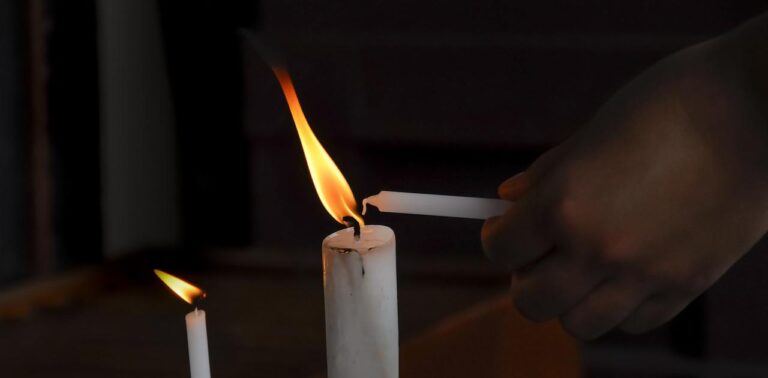 Salerno, black out in centro e periferia. Insorge Federalberghi