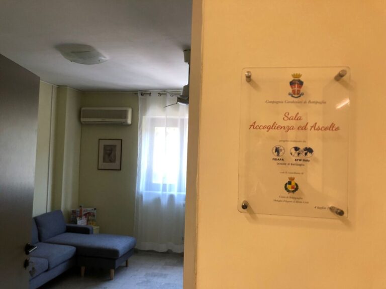 Battipaglia, Carabinieri: inaugurata una sala d’ascolto per le vittime di violenza di genere