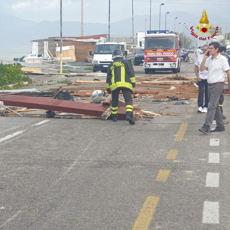 Maltempo: bomba d’acqua nella notte a Salerno