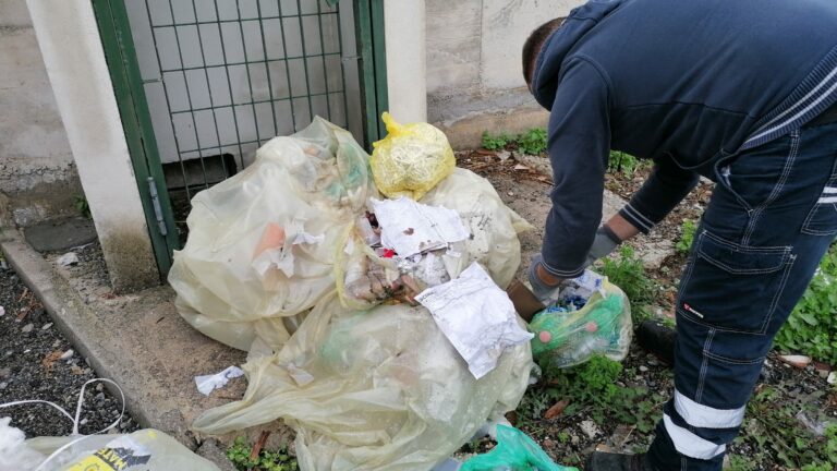Micro discariche e conferimento rifiuti: i controlli di Salerno Pulita