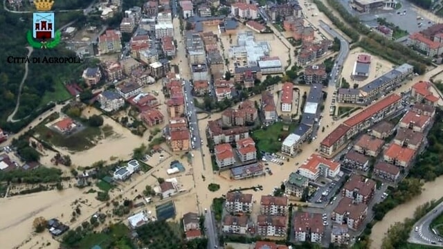 Cilento devastato: scuole chiuse fino a mercoledì