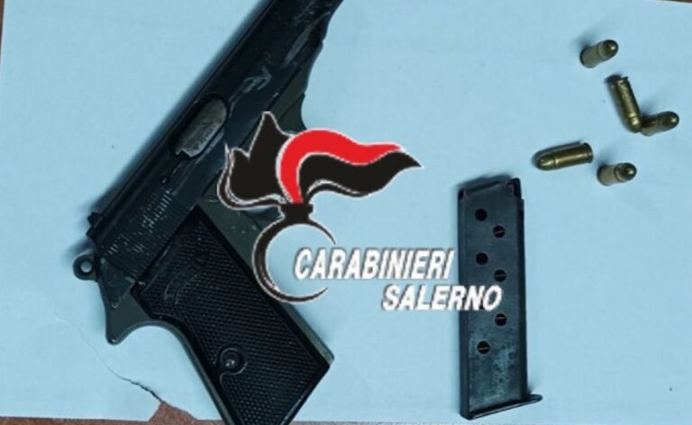 Mercato San Severino, deteneva pistola illegalmente: arrestato 21enne