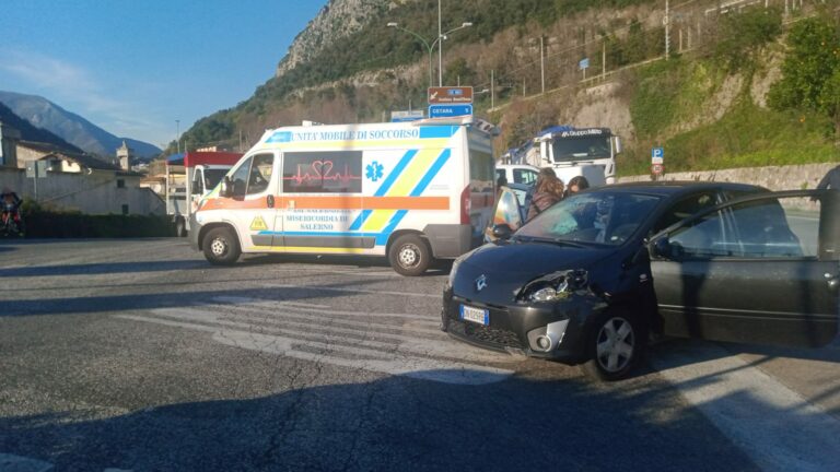 Cava de’ Tirreni: incidente nei pressi dell’incrocio con l’autostrada